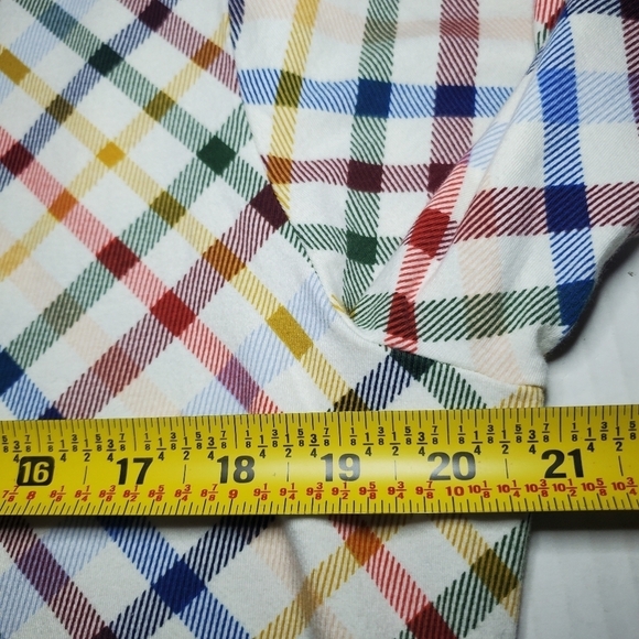 Talbots Woman Cream Multicolor Plaid Turtle Neck Top Blouse Sz XL - Picture 10 of 10